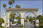 Paramount Melrose Gate